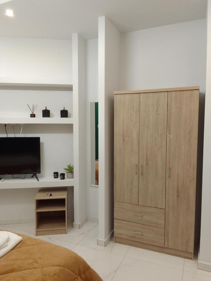 Domus Apartment - City Center Veria  Exterior photo
